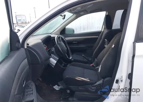 2016 Mitsubishi Outlander Se/Sel from USA, damaged, VIN JA4AD3A39GZ011114